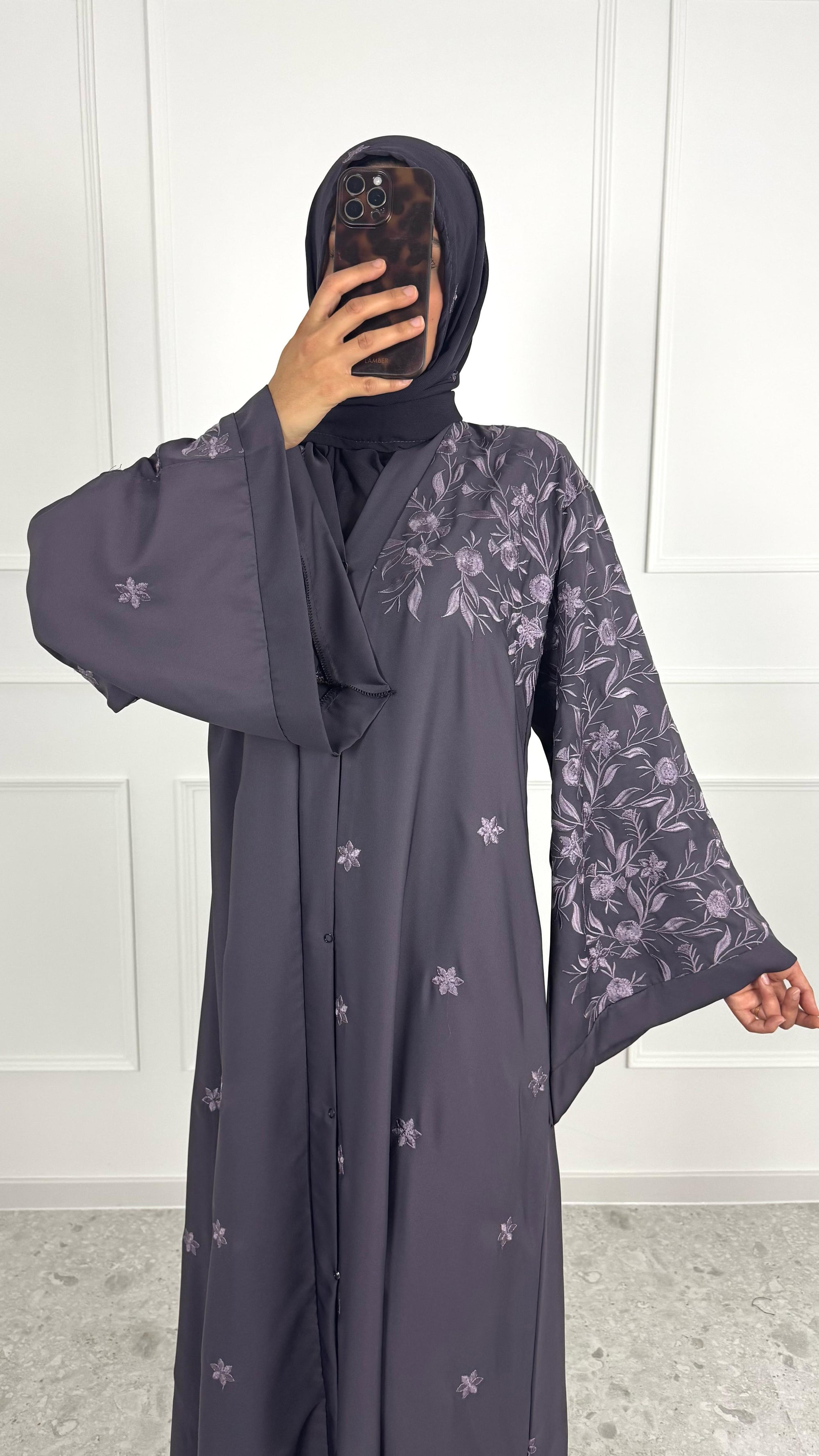 Abaya ALIYA