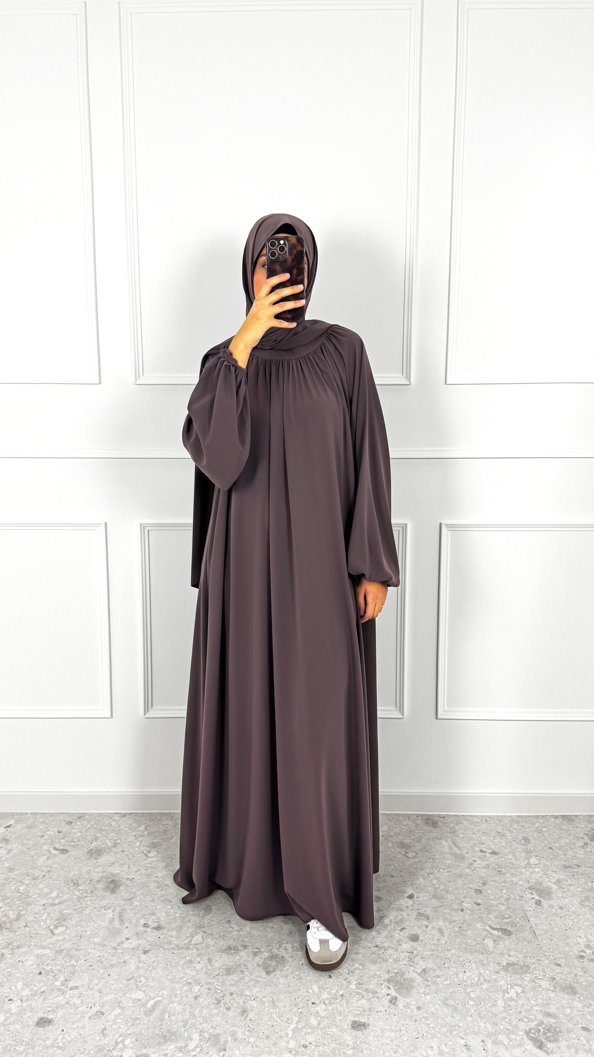 Abaya ERVA mit Hijab