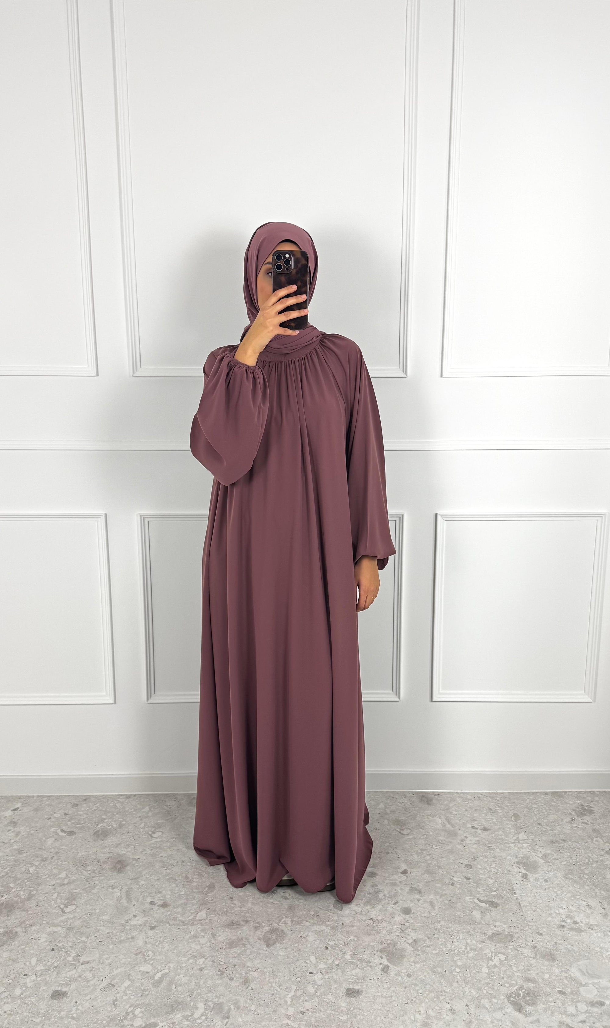 Abaya ERVA mit Hijab